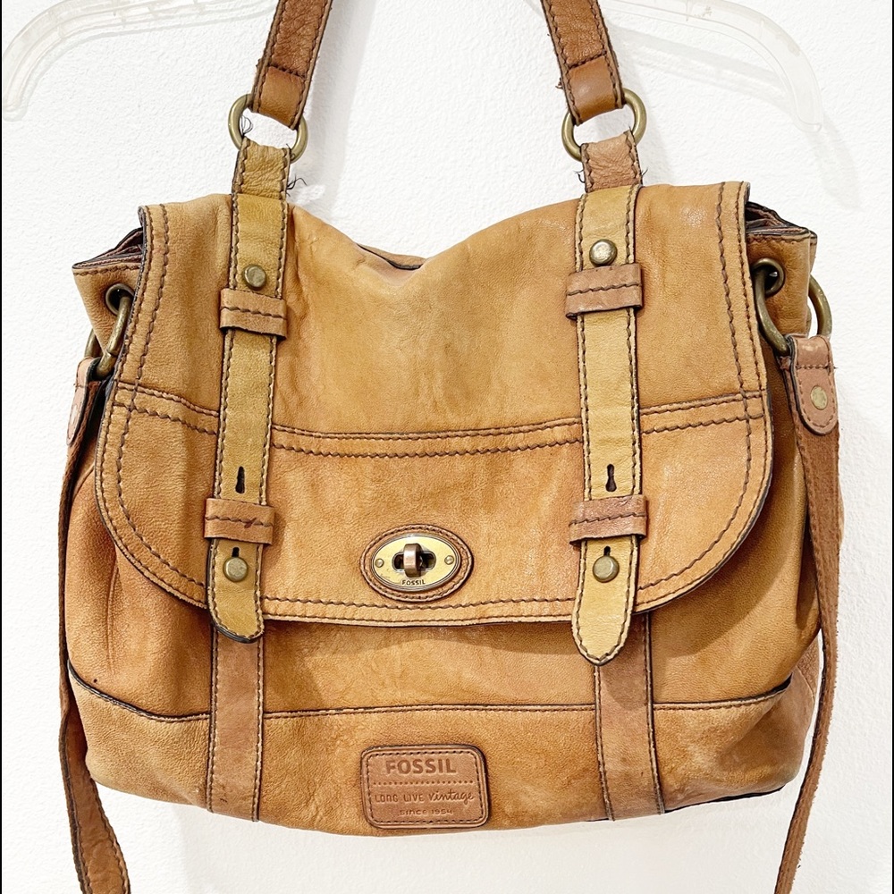 Vintage Authentic FOSSIL Issue 54 Brown Leather Messenger Bag w Strap